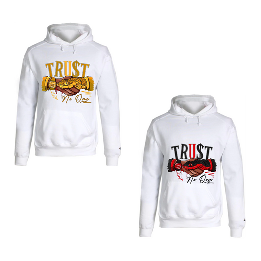 Trust No one Hoodies (DTF)